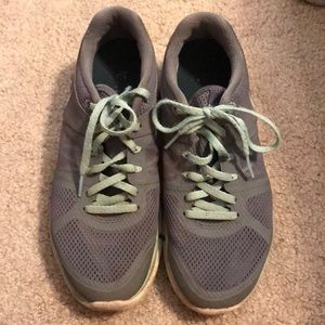 Nike Shoes size 7.5